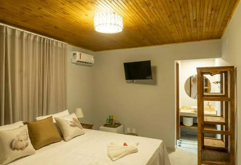 پانسیون Tropical Beach