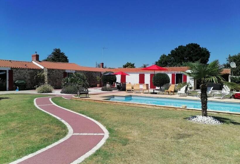 민박 La Longère Des Olonnes