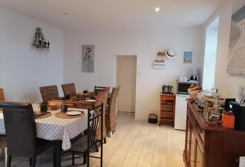 민박 La Longère Des Olonnes