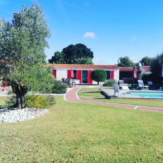 Aamiaismajoitus (B&B) La Longère Des Olonnes
