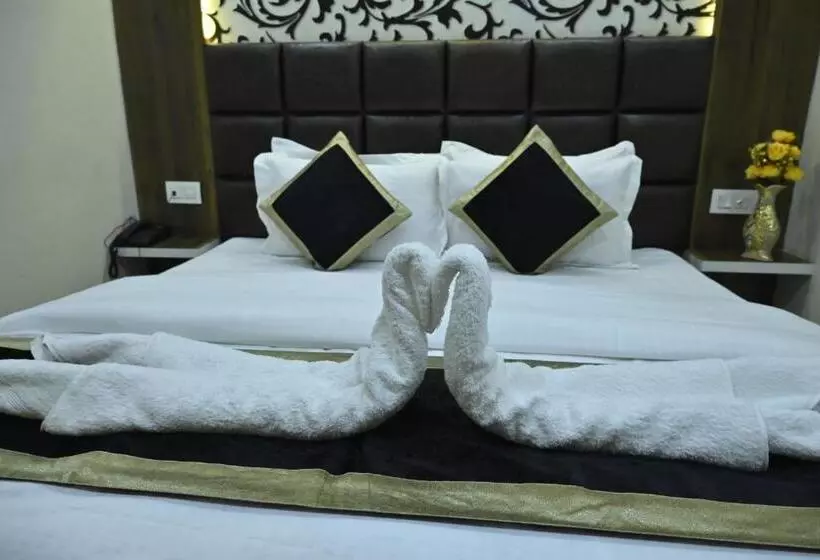Hotel Guntas Residency