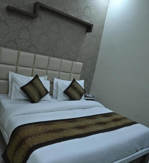 هتل Guntas Residency