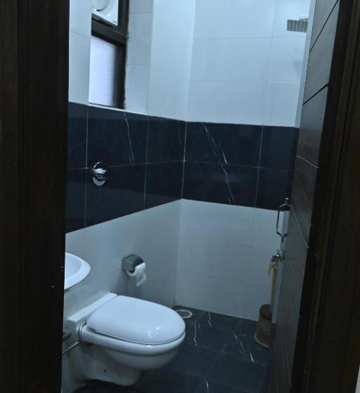 هتل Guntas Residency