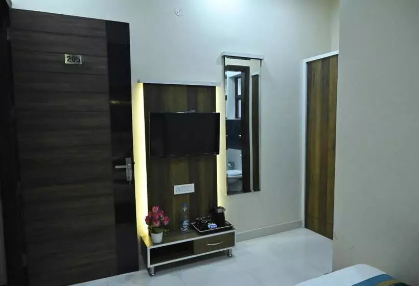 Hotel Guntas Residency