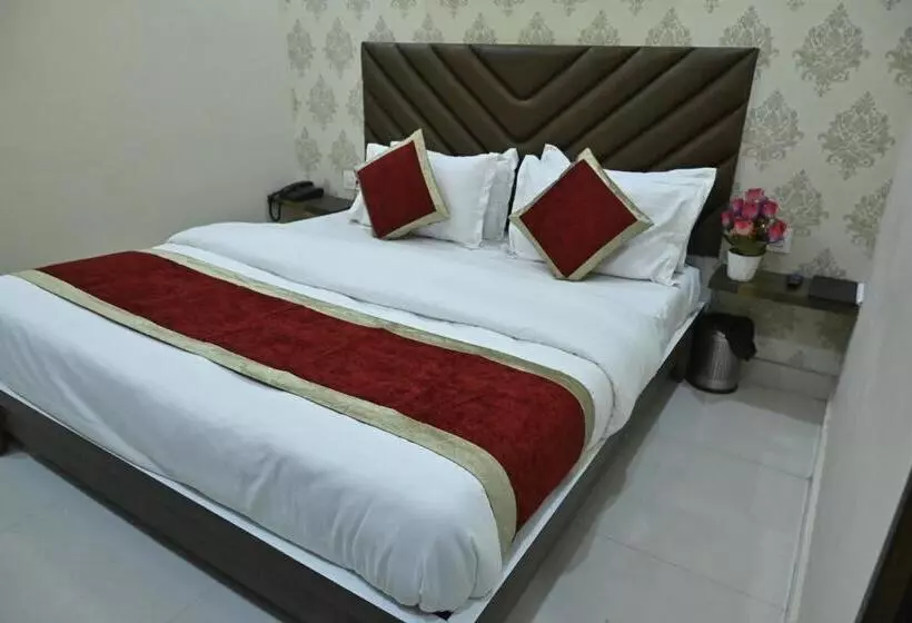 Hotel Guntas Residency