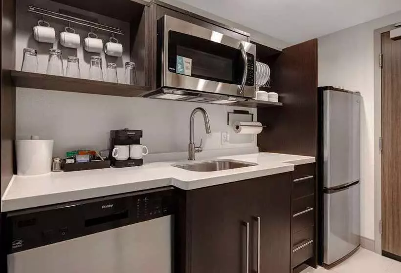 هتل Home2 Suites By Hilton Wilkesbarre