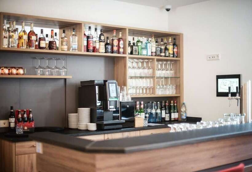 ホテル Kupferzell