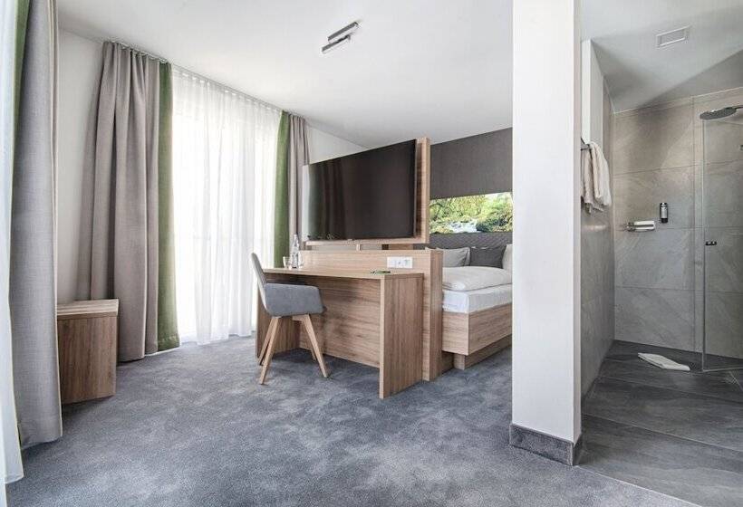 ホテル Kupferzell