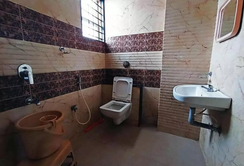 هتل Staymaker Shri Shakti Residency