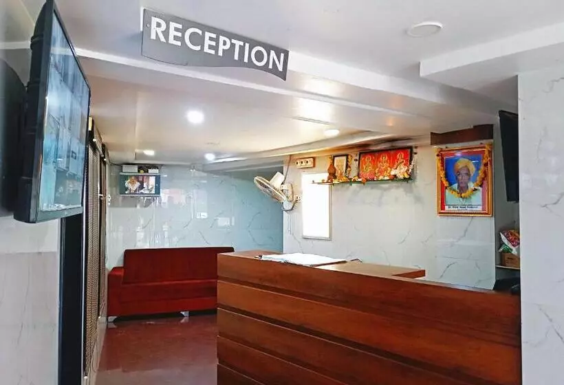 هتل Staymaker Shri Shakti Residency