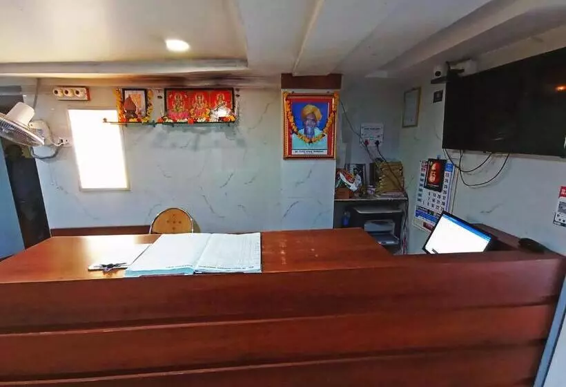 هتل Staymaker Shri Shakti Residency
