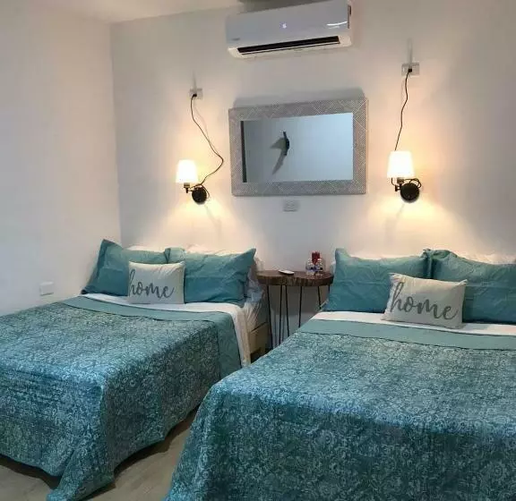 ユースホステル Garden Suites Comalcalco