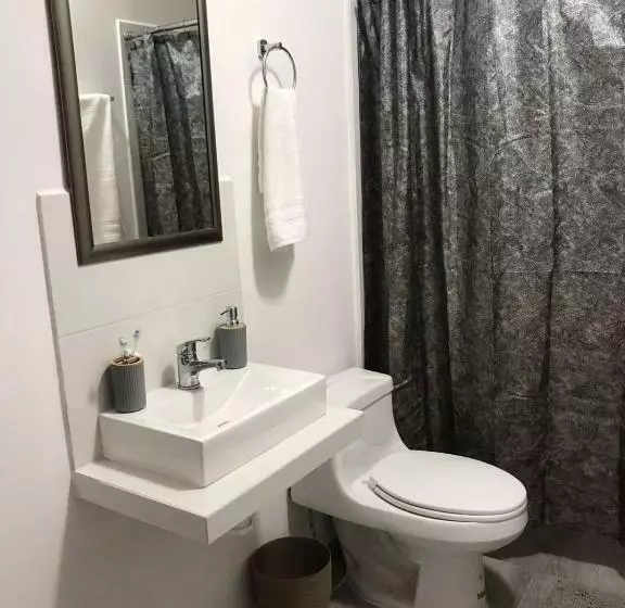 ユースホステル Garden Suites Comalcalco