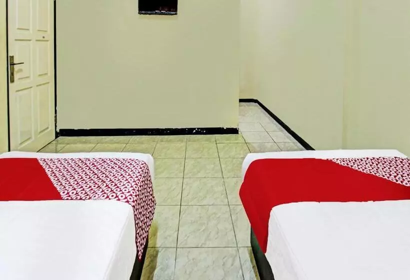 ペンション Guest House Universitas Mataram