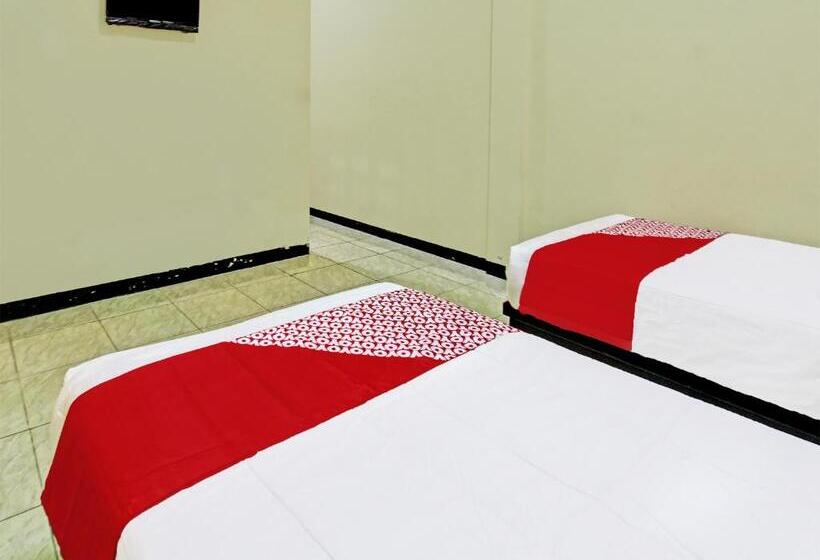 ペンション Guest House Universitas Mataram