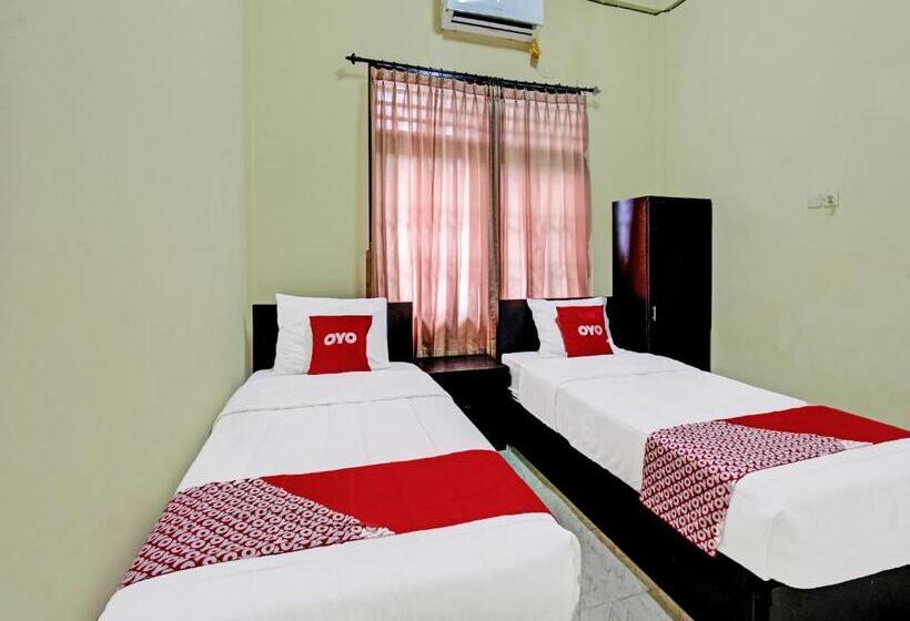 ペンション Guest House Universitas Mataram