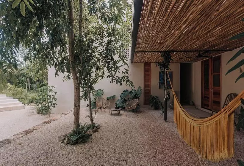 ベッドアンドブレックファースト Galopina