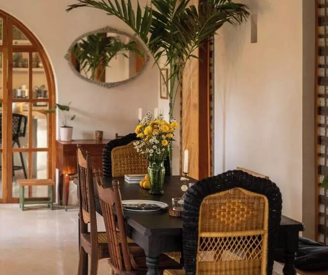 ベッドアンドブレックファースト Galopina