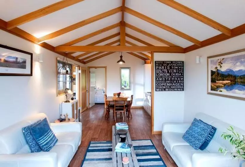 Aamiaismajoitus (B&B) Wanderers Cottage