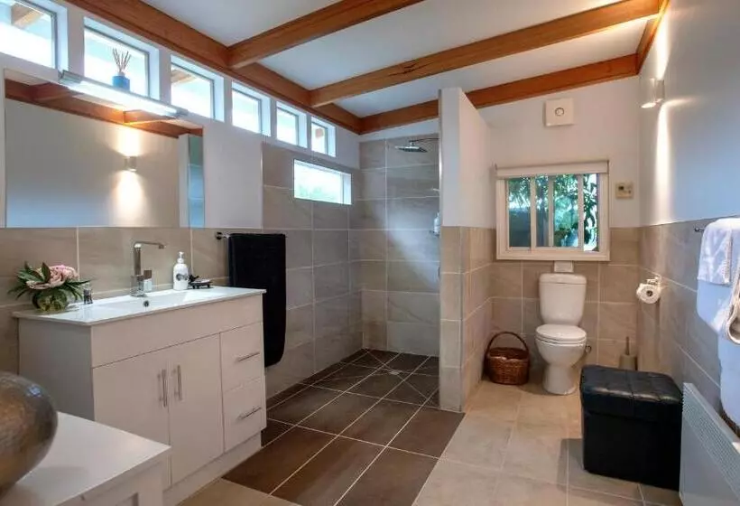 Aamiaismajoitus (B&B) Wanderers Cottage