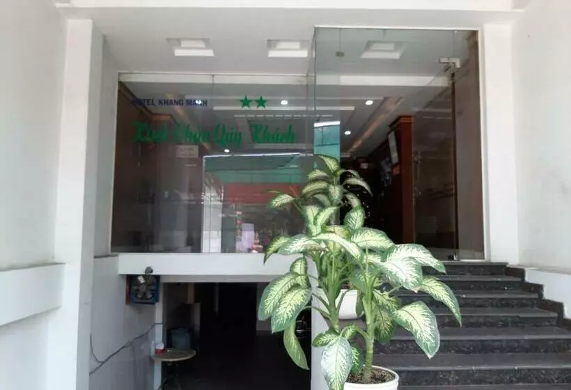 هتل Reddoorz Khang Manh