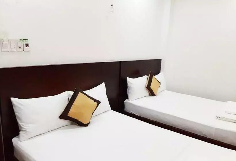 هتل Reddoorz Khang Manh