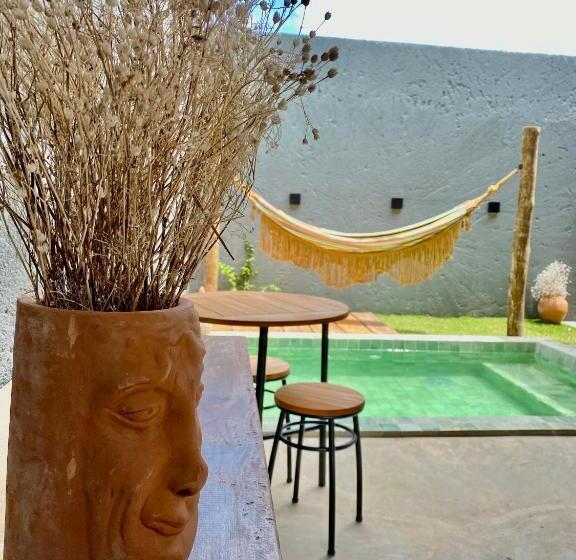 پانسیون Nori Pousada