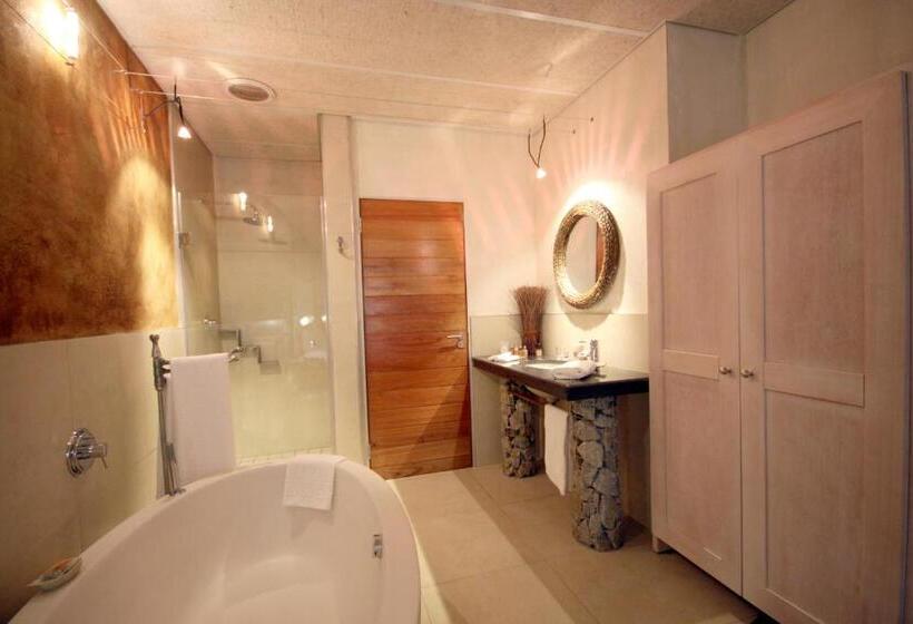 African Rock Hotel & Spa, A Boutique Lifestyle Resort