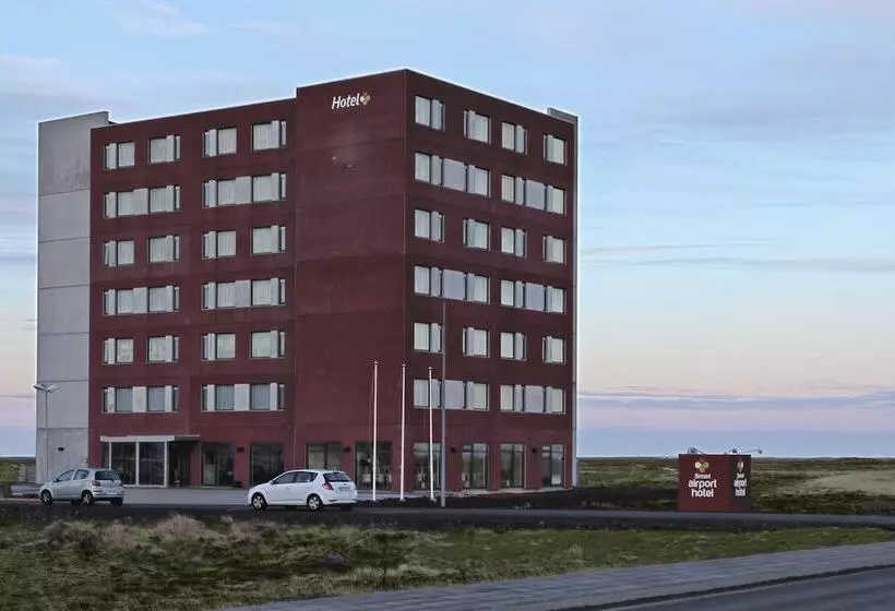 Aurora Hotel At Reykjavik Keflavik Airport Terminal Kef