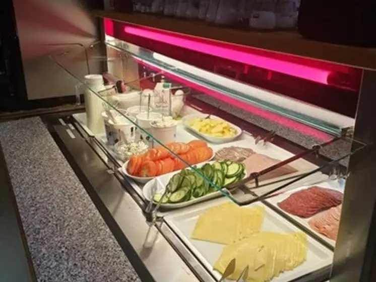 Aurora Hotel At Reykjavik Keflavik Airport Terminal Kef