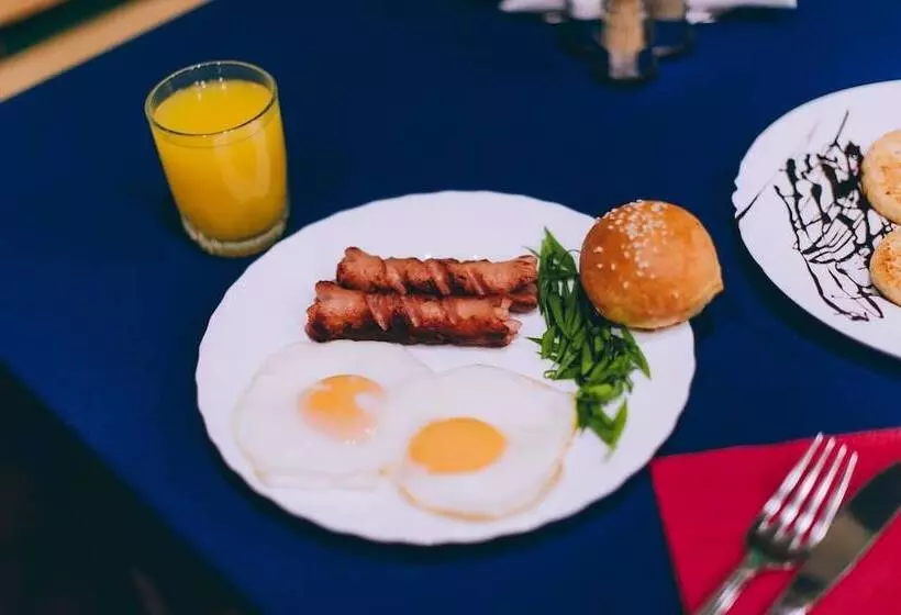 ホテル Alexander House