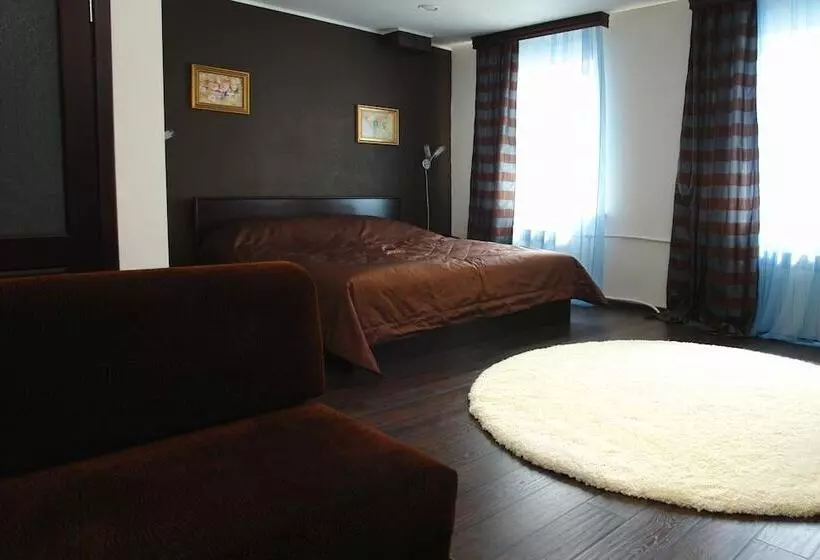 ホテル Alexander House