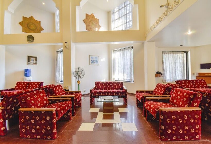 Fabhotel Ashish Plaza