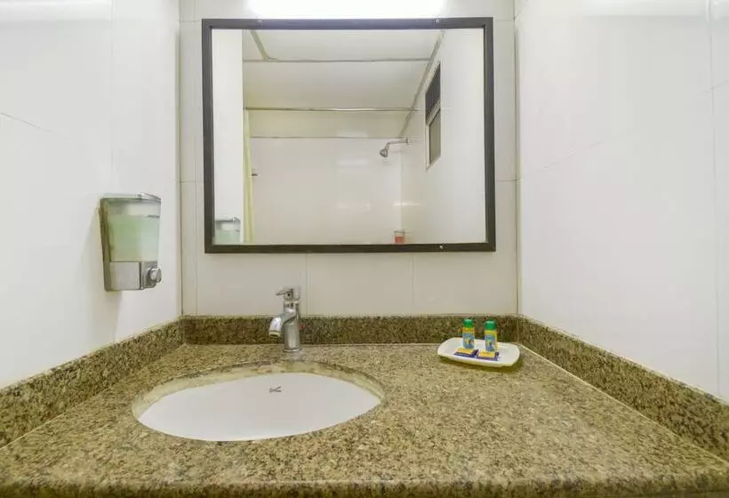 Fabhotel Ashish Plaza