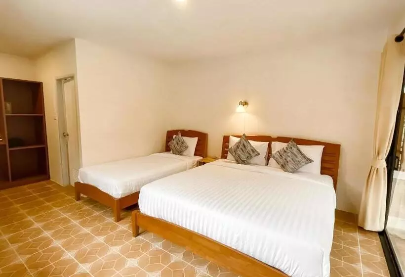 호텔 Bounty Resort