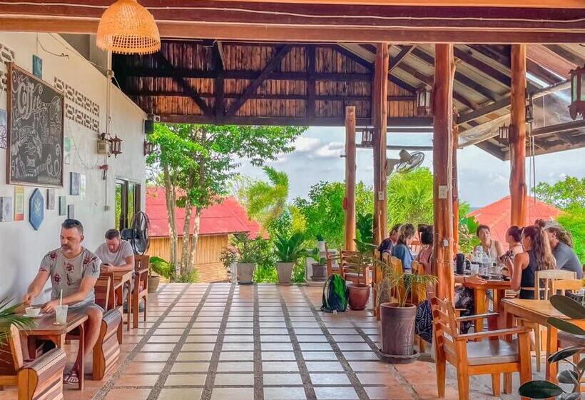 호텔 Bounty Resort