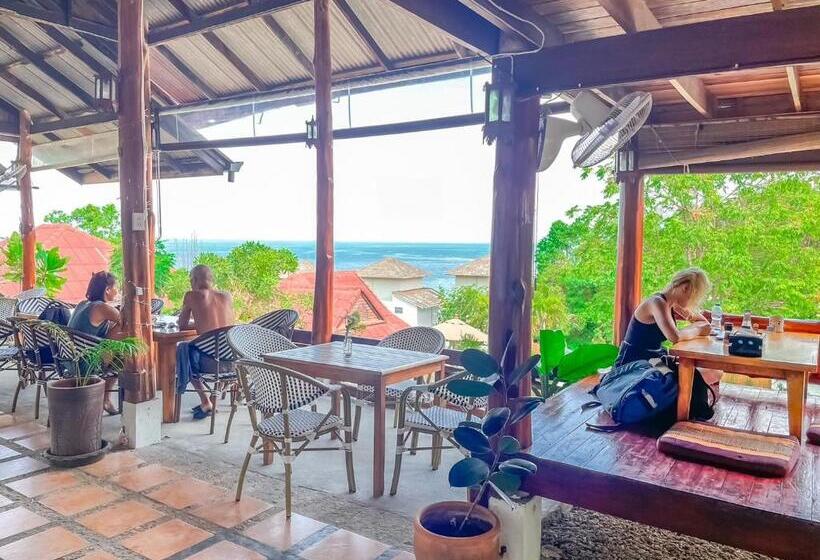 호텔 Bounty Resort