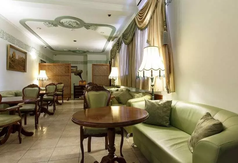 호텔 Bristol Zhiguly