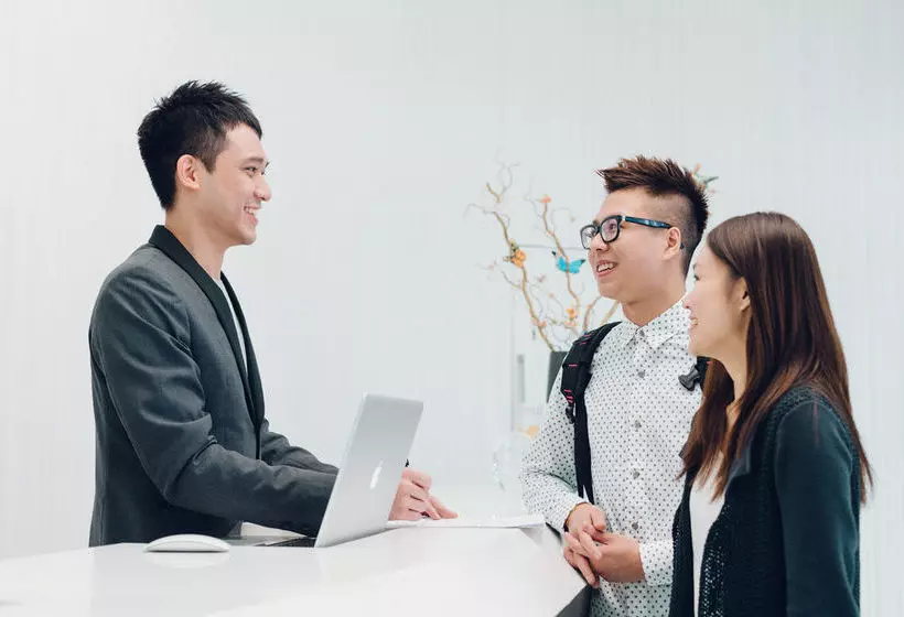 هتل Butterfly On Victoria