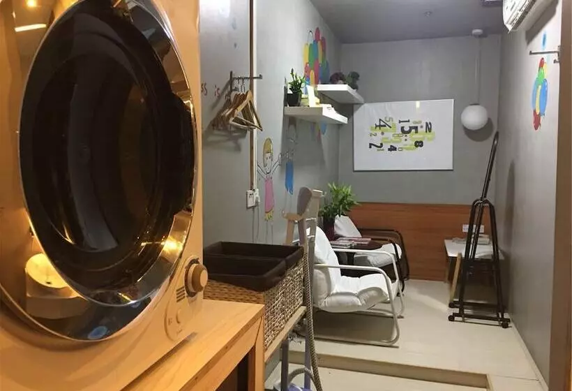 בית מלון כפרי Shenzhen Dongmen Colour