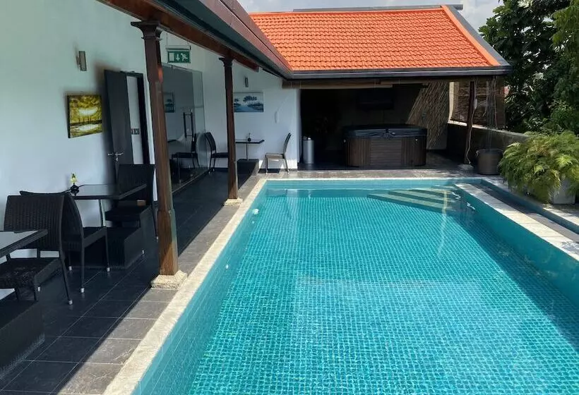 Hotel D Villas