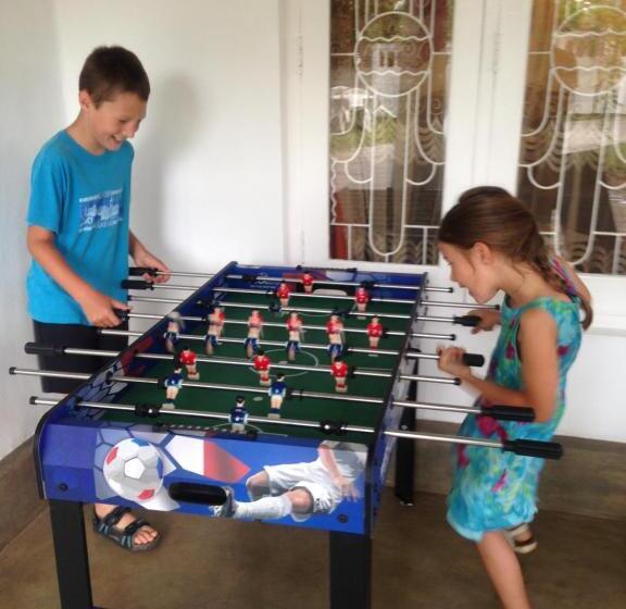 בית מלון כפרי Dions Guest House