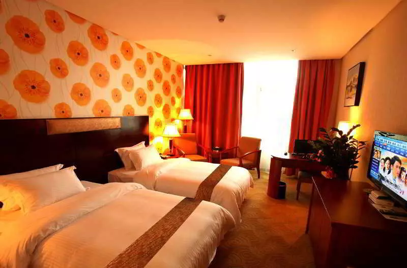 فندق F Formerly Ming Tian Inn Long Hua Branch