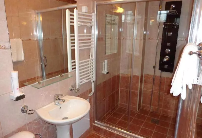 Hotell Manastir Berovo