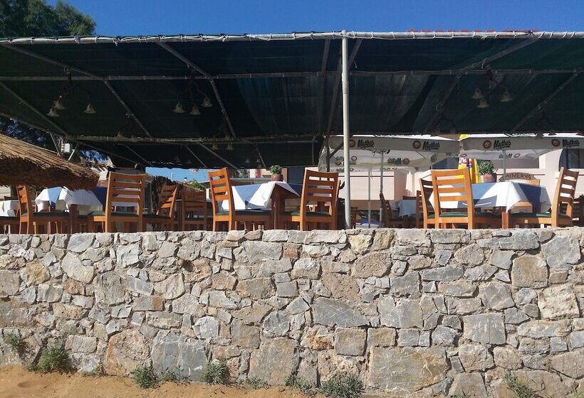 فندق Minerva Beach