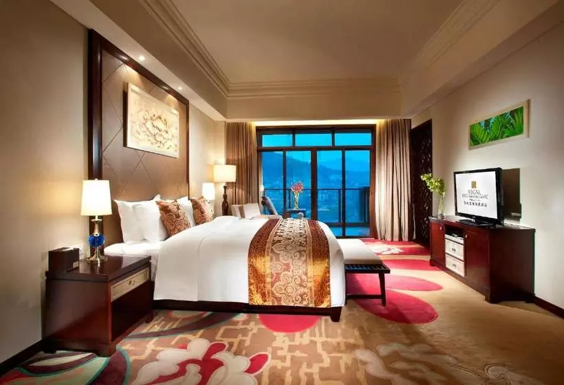 Отель Poly Hot Spring Guiyang