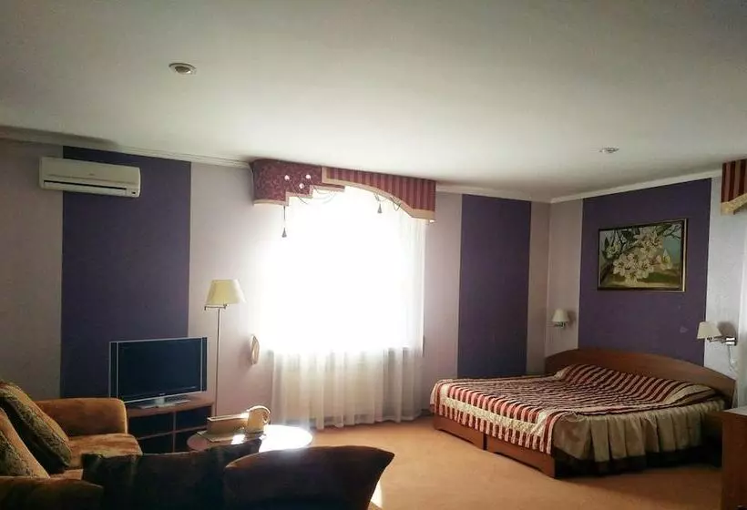 בית מלון כפרי Residence Troya