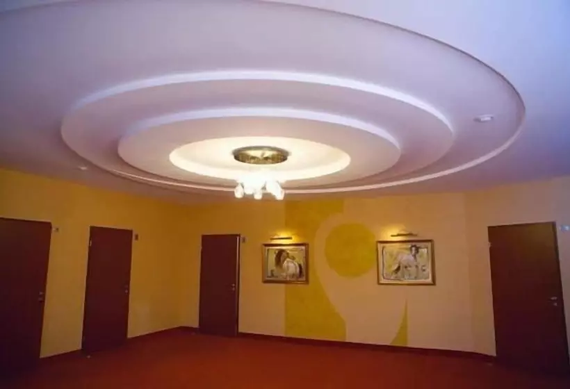 בית מלון כפרי Residence Troya