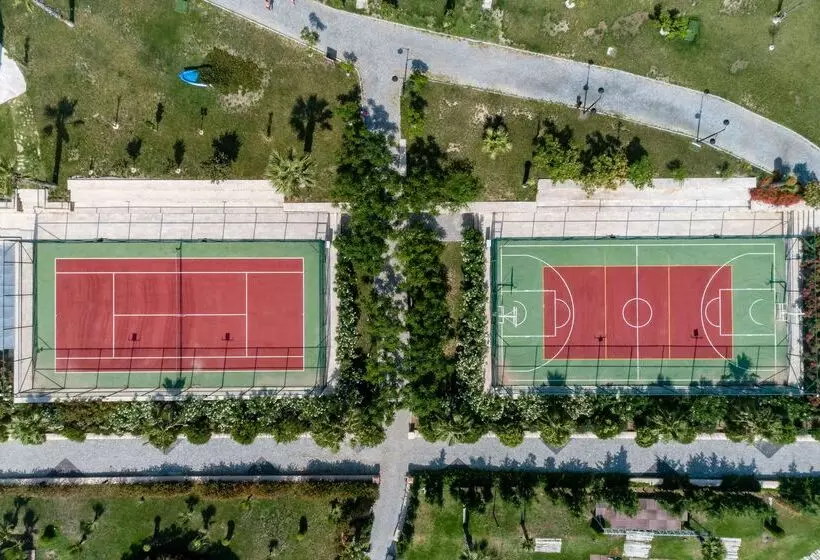 Hotel Royal Teos Thermal Resort Clinic & Spa   Halal