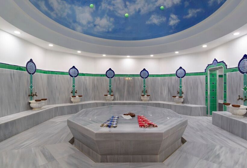 هتل Royal Teos Thermal Resort Clinic & Spa   Halal